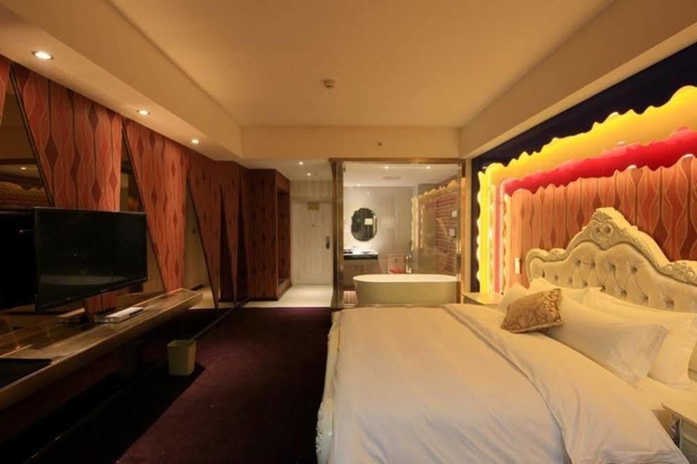 Luoyang Mubin Business Hotel Kucseng Kültér fotó